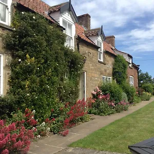 Apartment Swallow Cottages